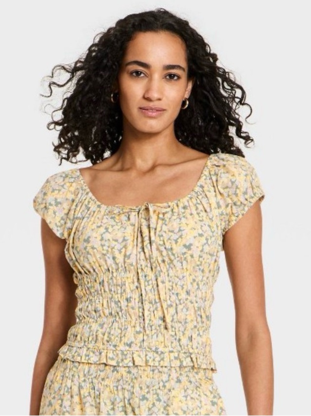 NWOT Universal Thread Yellow Floral Smocked Cap-Sleeve Top